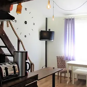Privoffice4u Viking - Old Town, Main Square, Train Station Apartment